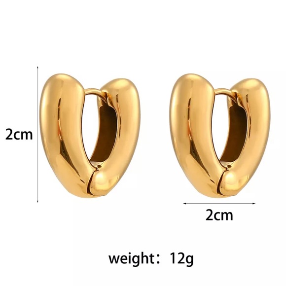 New 18K Chunky Hollow Heart Shape Huggies Earrings, cute Earrings, wow Earrings - Picture 8 of 8